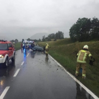 Brandmeldealarm und Verkehrsunfall