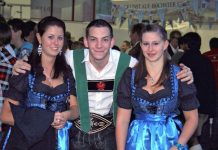 Oktoberfest 2011 – Gemeinde spendierte Freibier