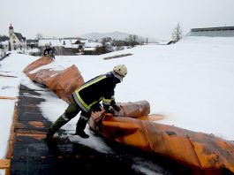 Sturmtief „Andrea“ – Sturmschäden in Mieming Sturmtief "Andrea" - Sturmschäden in Mieming, Foto: Freiwillige Feuerwehr Mieming