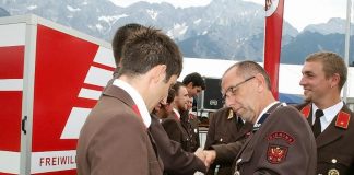 135 Jahre Freiwillige Feuerwehr Mieming – Jubiläumsfeier und Auszeichnungen 135 Jahre Freiwillige Feuerwehr Mieming - Jubiläumsfeier und Auszeichnungen, Foto: Knut Kuckel