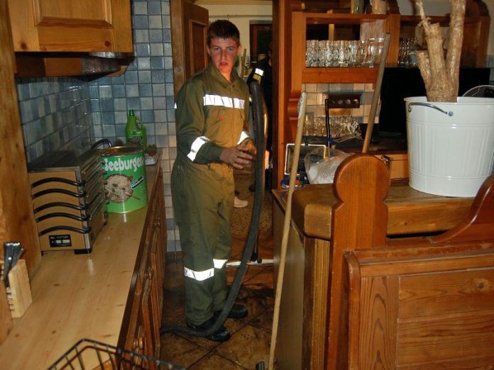 Erster Einsatz im neuen Jahr – Wasserschaden in Einfamilienhaus