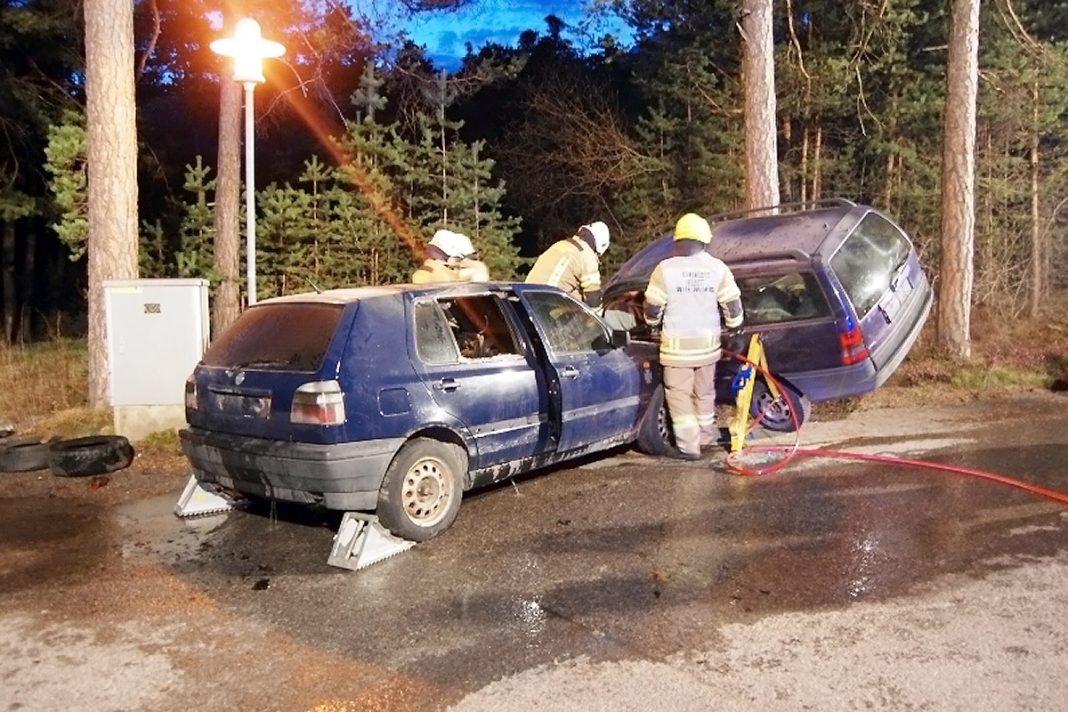 Technische Einsatzübung in Untermieming - PKW in Flammen, Foto: Freiwillige Feuerwehr Mieming