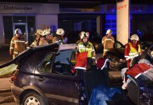 Übung mit dem Roten Kreuz Mötz – „Verkehrsunfall auf der B 189“ Pagerübung mit dem Roten Kreuz Mötz - "Verkehrsunfall auf der B 189", Foto: Mex Dullnig