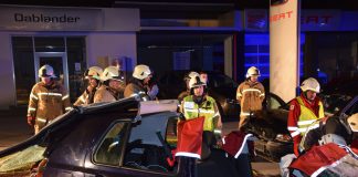 Übung mit dem Roten Kreuz Mötz – „Verkehrsunfall auf der B 189“ Pagerübung mit dem Roten Kreuz Mötz - "Verkehrsunfall auf der B 189", Foto: Mex Dullnig