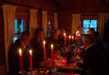 Weihnachtsfeier auf der Stöttlalm – Alten sind „Quelle allen Wissens“ Weihnachtsfeier auf der Stöttlalm - Die Alten sind "Quelle allen Wissens", Foto: Andreas Fischer