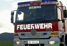 Gewerblicher Fahrzeugbrand – LKW brennt bei Kilometer 14,8 Freiwillige Feuerwehr Mieming, Foto: FF Mieming
