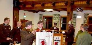 Feuerwehr Mieming JHV 2015 – „Stellt euch vor es brennt und keiner kommt?“ Jahreshauptversammlung Feuerwehr Mieming - "Stellt euch vor es brennt und keiner kommt?", Foto: FF Mieming