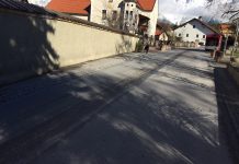 1 Kilometer lange Ölspur in Untermieming