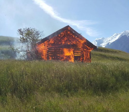 Stadelbrand in Untermieming / Weidach