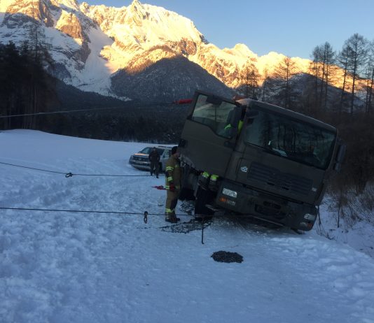 Beinahe Fahrzeugabsturz