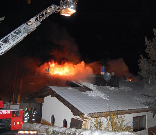 Dachstuhlbrand in Obsteig