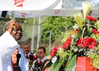 140 Jahre Jahre Feuerwehr Mieming – Festmesse, Pumpenweihe, Florianifeier, Sicherheitsnachmittag Pumpenweihe beim Feuerwehrjubiläum, Foto: Knut Kuckel