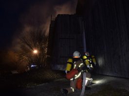 Frühjahrsübung 2018 – Simulierter Dachstuhlbrand nach Flämmarbeiten