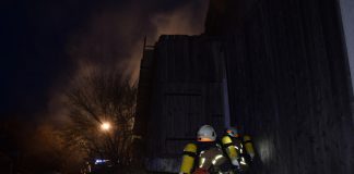 Frühjahrsübung 2018 – Simulierter Dachstuhlbrand nach Flämmarbeiten