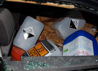 Zugsübung 1. Zug zum Thema „Gefährliche Stoffe“