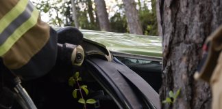 Übung – Menschen Rettung nach Verkehrsunfall