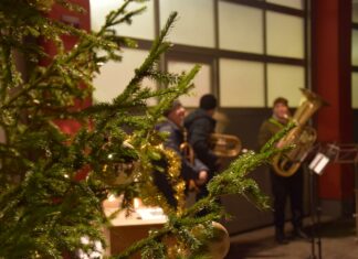 Das FRIEDENSLICHT AUS BETHLEHEM KOMMT