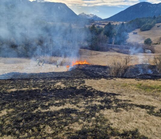 Brandmelde und Brandalarm in Mieming