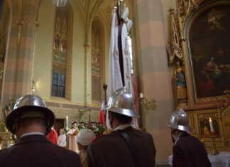 Florianifeier der FF Mieming im Zeichen von Ehrungen und Auszeichnungen