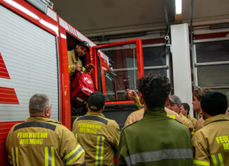 Fahrzeug- und Gerätekunde